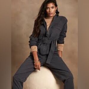 Banana Republic Cargo Utility Jumpsuit – Relaxed Fit – Size 2 Regular